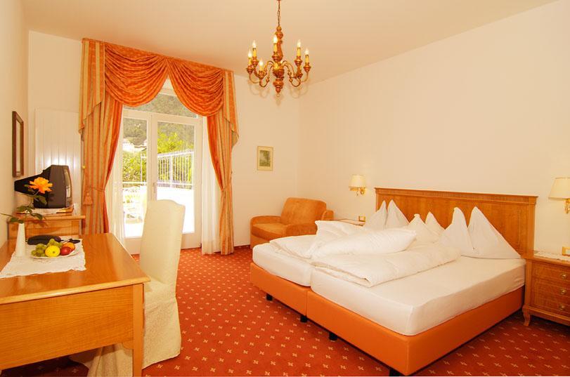 Villa Maria Tirolo Luaran gambar