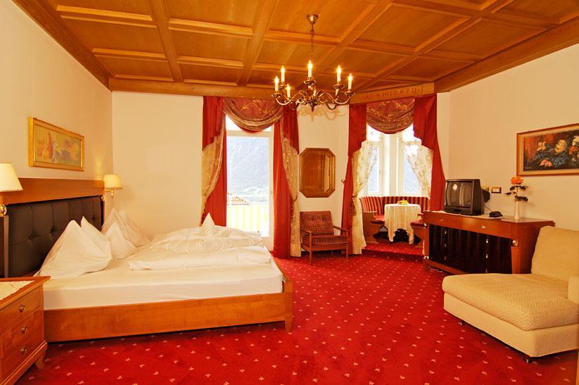 Villa Maria Tirolo Luaran gambar